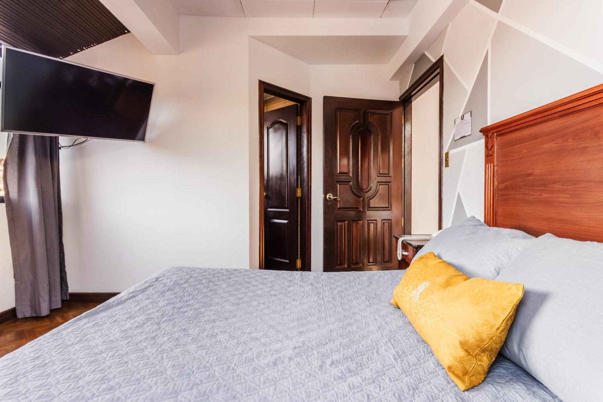 Elegance Hotel Ла-Пас Экстерьер фото